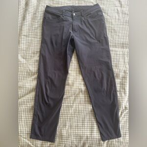 Mens Lululemon pants 32 waist
